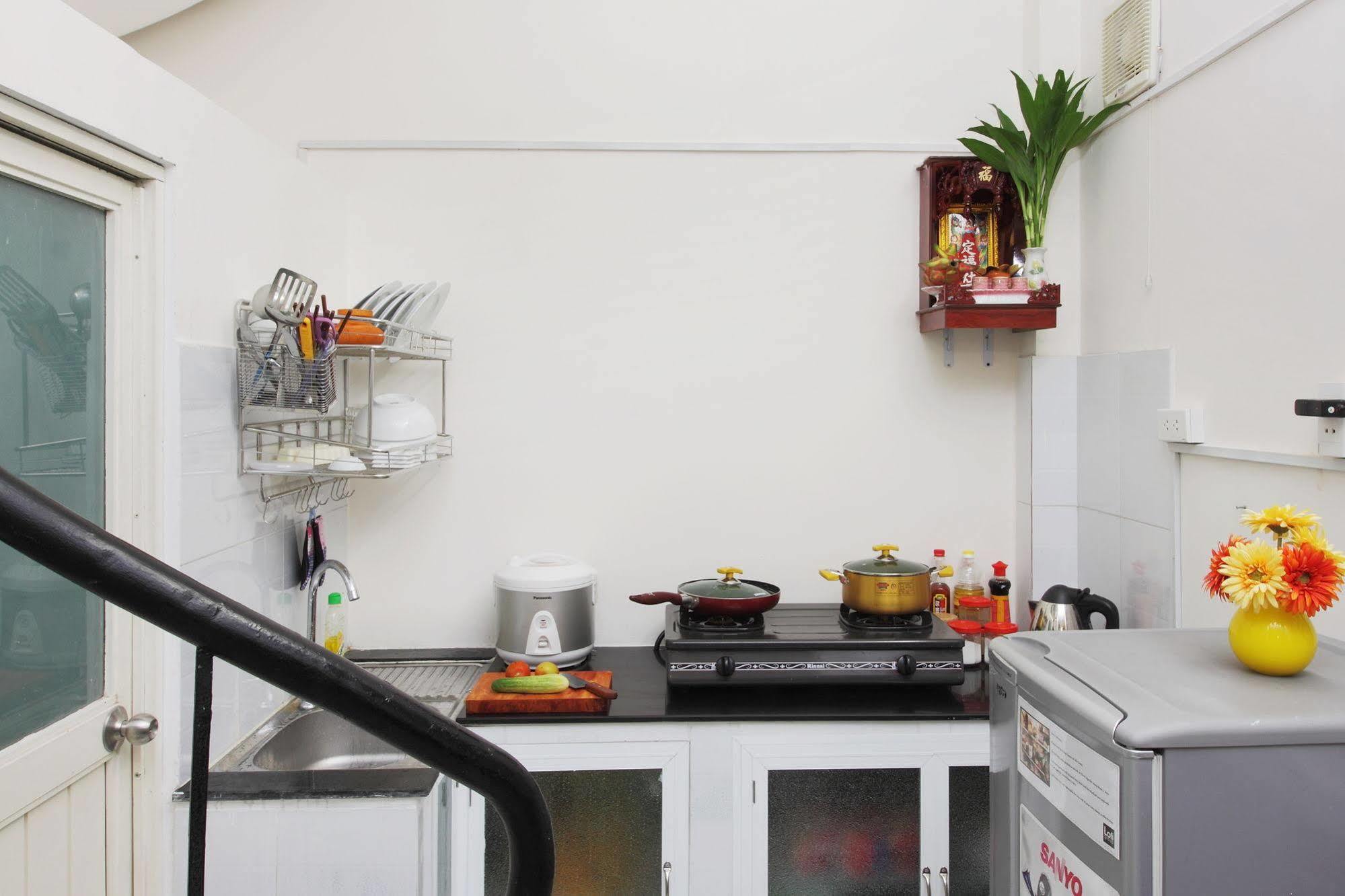 Dream Station - Saigon Hostel Хошимин Экстерьер фото