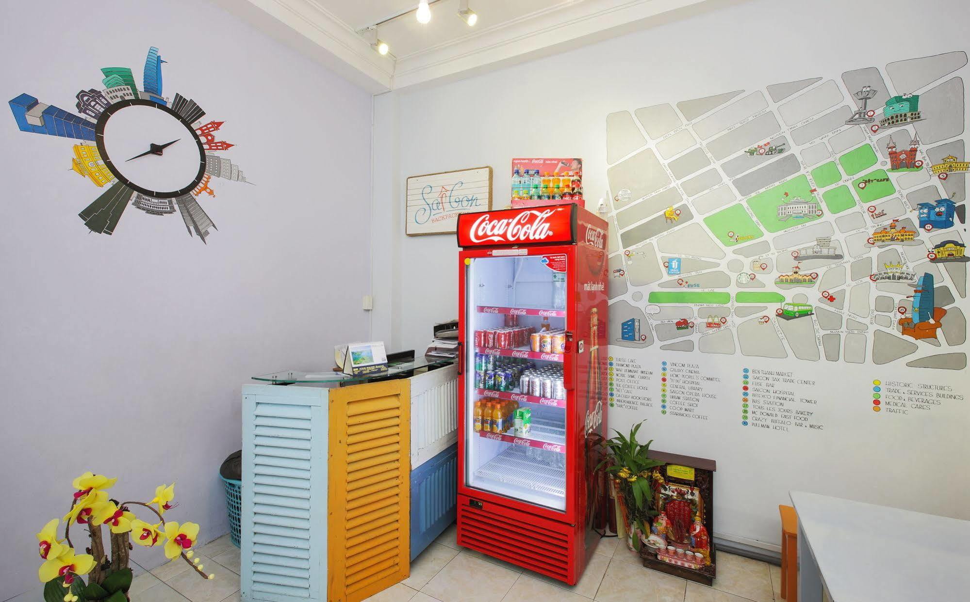 Dream Station - Saigon Hostel Хошимин Экстерьер фото