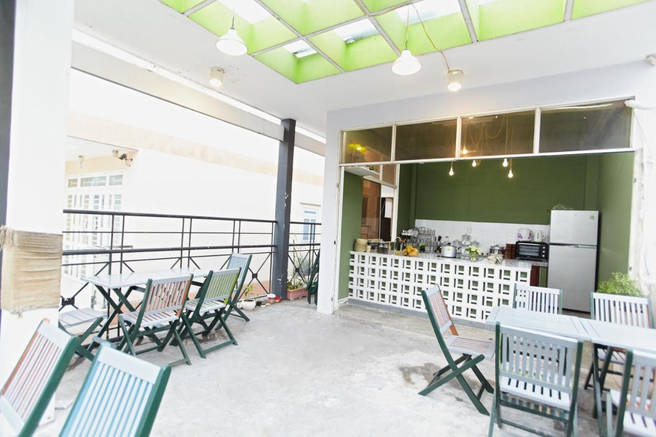 Dream Station - Saigon Hostel Хошимин Экстерьер фото