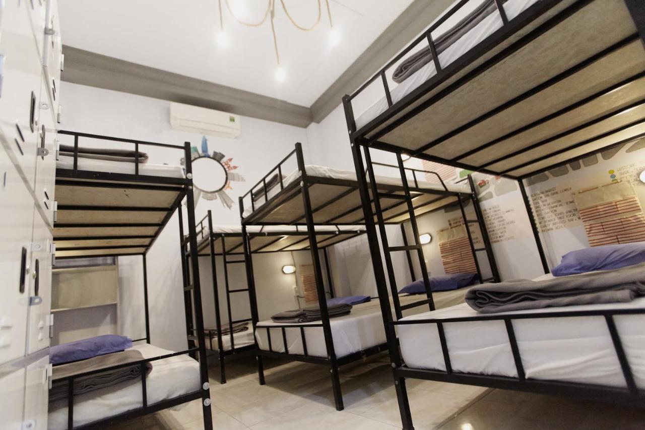 Dream Station - Saigon Hostel Хошимин Экстерьер фото
